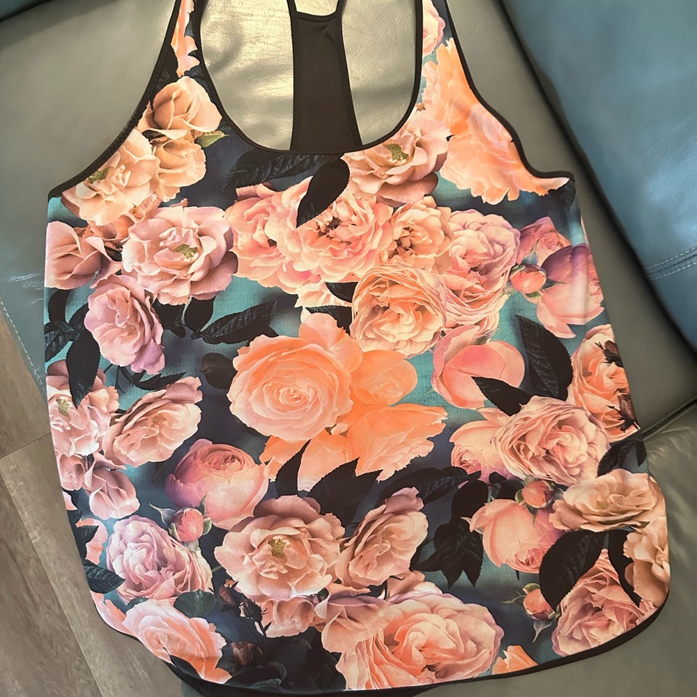 Floral Sleeveless Women's Top